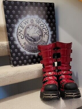 Vintage New Rock Boots Style M-309